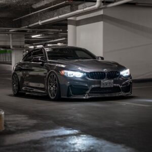 BMW M5 İncelemesi (2025): PHEV Performansı ve Ağırlığı