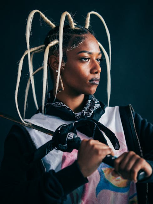 Sarah Michelle Gellar'dan 90'lar Nostaljisi: Oscar de la Renta Elbisesi ve Tendrils Saç Modeli