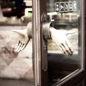 Nuki Smart Lock İncelemesi: Akıllı Kilitlerle Ev Güvenliği ve Konforu