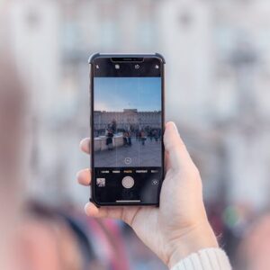 Apple iTorrent Kaldırdı: AltStore PAL’de Torrent Uygulamaları Engellendi