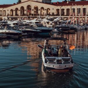 Labubu Oyuncak: Nostalji, Yaratıcılık ve Teknoloji Arasında