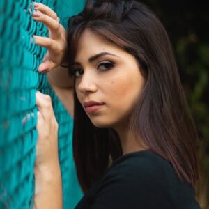 Halsey’nin Yeni Saç Rengi: Turkuaz, Yeşil ve Sarı Gradient!