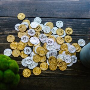 Thumzup, Dogehash’i Satın Alıyor: Dogecoin ve Kripto Dünyasında Yeni Bir Dönem mi?