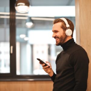 Google Pixel ile Aynı Anda Müzik Dinleme: Bluetooth LE Audio ve Auracast