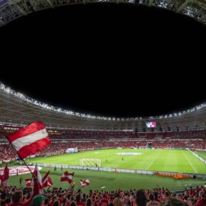 YouTube’dan Ücretsiz NFL Maçı: Futbolseverler Heyecanlandı!