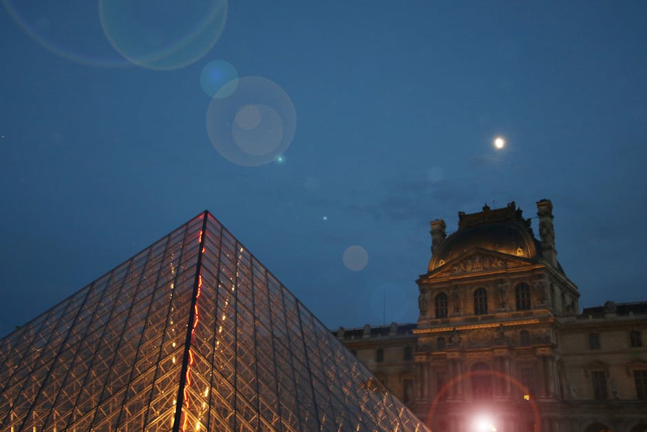 Cadılar Bayramı Tırnak Tasarımı: OPI "Aylıklı Fransız"