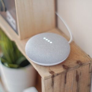 Yeni Google Home Hoparlör: Tasarım, Özellikler ve Gizlilik Endişeleri