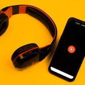Spotify Apple TV’ye Geldi: Podcast ve Müzik Video Güncellemesi