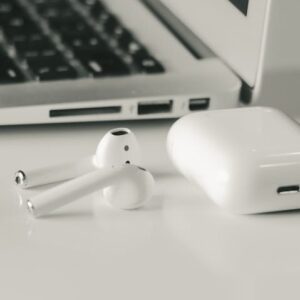 AirPods Max İndirim: Amazon, Best Buy & Walmart’ta Fırsat!