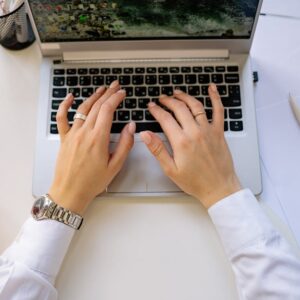 macOS Edge Light: Ekranınızı Halkaya Dönüştüren Yeni Özellik