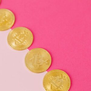 BlackRock Bitcoin ETF’leri: 70 Milyar Dolarlık Başarı ve Gelecek Projeksiyonları