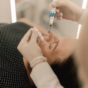 Spotless New York: Akne Tedavisi ve Cilt Bakımı Kliniği