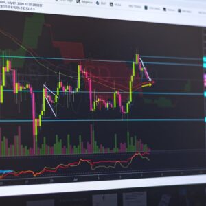 Solana (SOL) Değeri Düşüyor: ETF Etkisi ve Teknik Analiz
