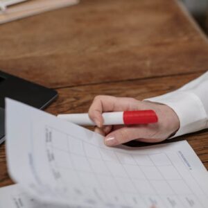 Strategy (MSTR) Bitcoin Düşüşü ve Finansal Durumu
