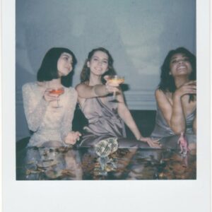 Polaroid Flip İndirim: Retro Anlık Fotoğraf Makinesi Fırsatı!