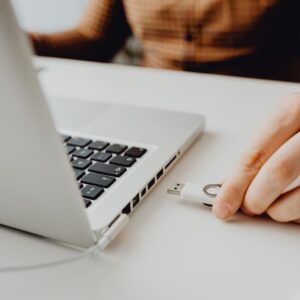 RAM Kıtlığı: Bilgisayar ve Telefon Fiyatları Artıyor mu?