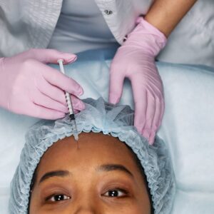 Yaşlanma ve Estetik: “No Plastic Surgery” Stantı Gözden Geçiyor