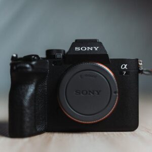 Sony A7 V Ergonomi İncelemesi: İyileşme Yeterli mi?