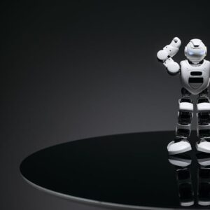 İnsan Benzeri Robotlar: Geleceğin Teknolojisi ve Riskleri