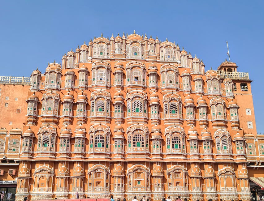 Apple Hindistan'ın Uygulama Ön Yükleme Talebini Reddediyor