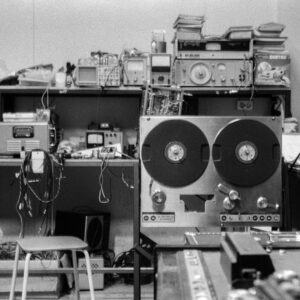 ReStory: 2000’ler Tokyo’da Elektronik Tamir Nostaljisi