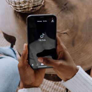 TikTok ABD’de Devralınıyor: Detaylar ve Gelecek