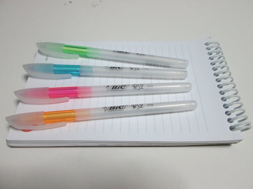 Seletti Bic Cristal Lamba: 75. Yıl Dönümü Özel Tasarım