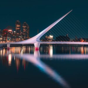 Coinbase Arjantin’de Hizmetleri Durduruyor: Neden ve Etkileri