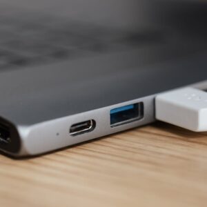 Satechi Thunderbolt 5: Hız ve Güç Artışı!