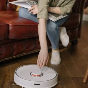 Ecovacs Deebot X12 OmniCyclone: Robot Süpürge ve Mop İncelemesi