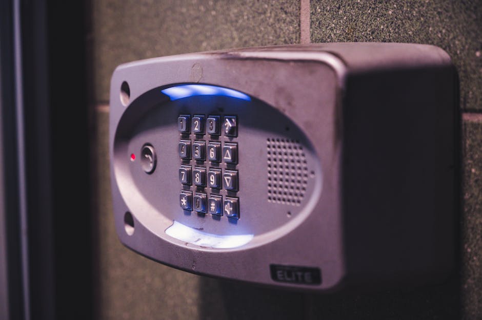 Lockin V7 Max: Kablosuz Şarjlı Akıllı Kilit - Güvenlik ve Teknoloji