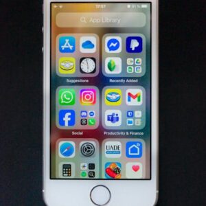 Samsung’dan Kıvrımsız Katlanabilir OLED Panel: Geleceğin Telefonları mı?