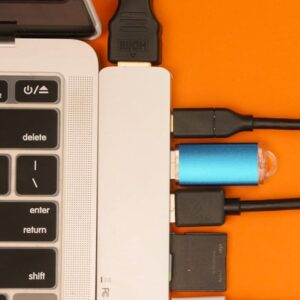2026 En İyi USB-C Hub Tahminleri: Geleceğin Bağlantı Çözümleri