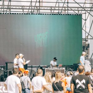 LG Stage 501: Yapay Zeka Karaoke Hoparlörü ile Eğlence Yeni Boyutta!