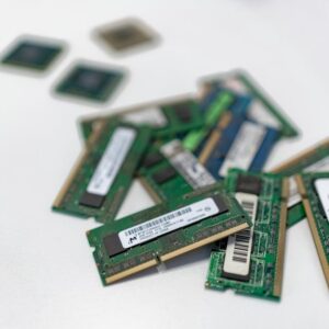 AMD Ryzen AI 400: Dizüstü Bilgisayar Çiplerinde Yeni Dönem mi?