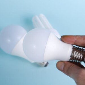 Lifx Akıllı Ampul İndirimi: Matter Uyumluluğu ve Fiyatı