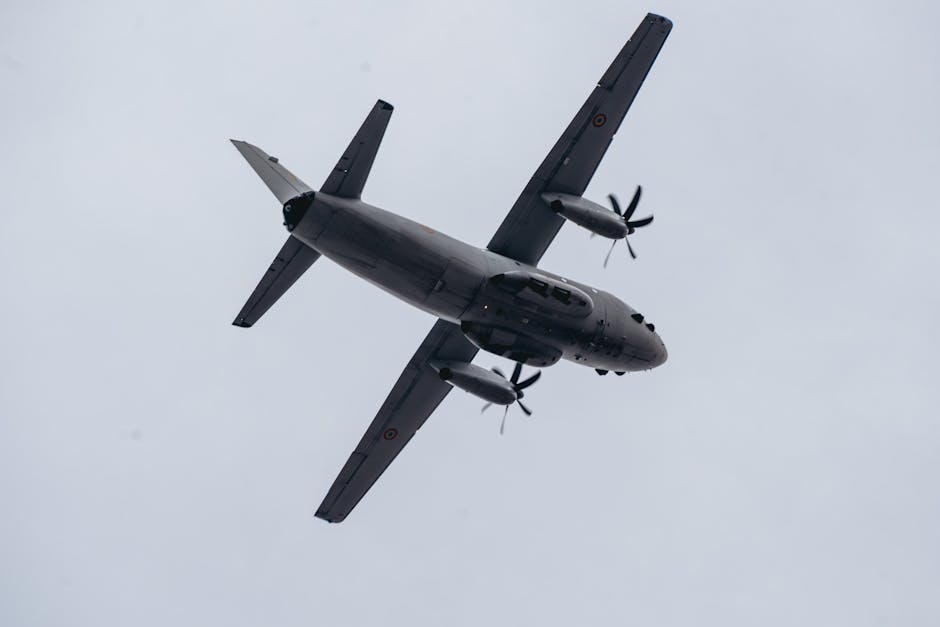 CBP Lazerle Drone Düşürdü: Meksika Sınırı ve Askeri Teknoloji