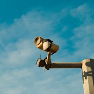 Ring – Flock Safety Ortaklığı İptal Edildi: Gizlilik Endişeleri Artıyor