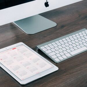 Apple Siri Yeniden Tasarımında Gecikme: iOS 26.5’te mi?