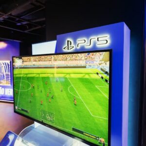 Steam’de Yeni Bağımsız Oyunlar: Hotline Miami Esintili Futbol, Yapay Zeka ve Strateji
