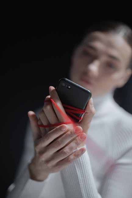 Sosyal Medya Davaları: Meta Yargılanıyor, Bağımlılık ve Güvenlik Tartışması