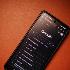 Lenovo Legion Go Fold: Esnek Ekranlı Oyun Taşınabilir Cihaz Konsepti