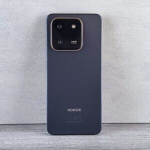 Nothing Phone 4a İncelemesi: Giriş Seviyesinde Büyük Adımlar