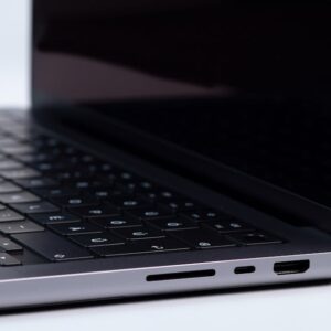 MacBook Pro M5 Max Testleri: Performans ve Değerlendirme