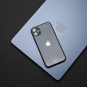Apple Akıllı Ekran Erteleme: Sonbahara Kaydı, Nedenleri ve Etkileri