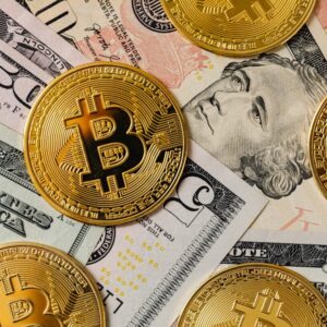 Bitcoin Fiyatı Düşüşte: 72.300 Dolar Seviyesine Gerileme