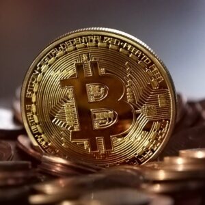 Bitcoin ve Kripto Piyasasında Dalgalanmalar: Petrol, Altın ve Hisse Senedi Etkisi