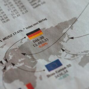 Uniswap (UNI) Düşüşü: CoinDesk 20 Etkisi ve Yatırım Stratejileri