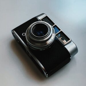 Yashica Tank: 100 Dolarlık Retro Fotoğraf Makinesi – İnceleme