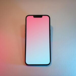 Tecno Neon Konsept Telefon: Geleceğin Tasarımı mı?